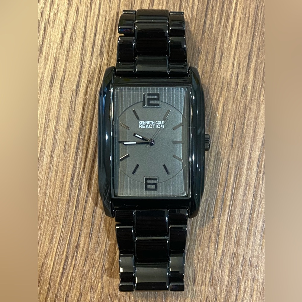 Kenneth Kole men’s watch